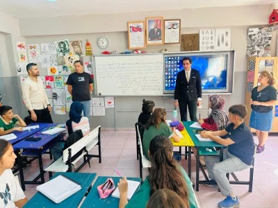 İl Müdürü Saz, Öğretmen ve Öğrencilerle Bir Araya Geldi