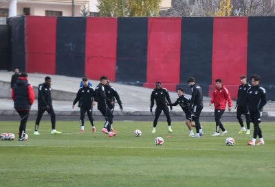 İmaj Altyapı Vanspor, Trabzonspor maçı hazırlıklarını sürdürdü