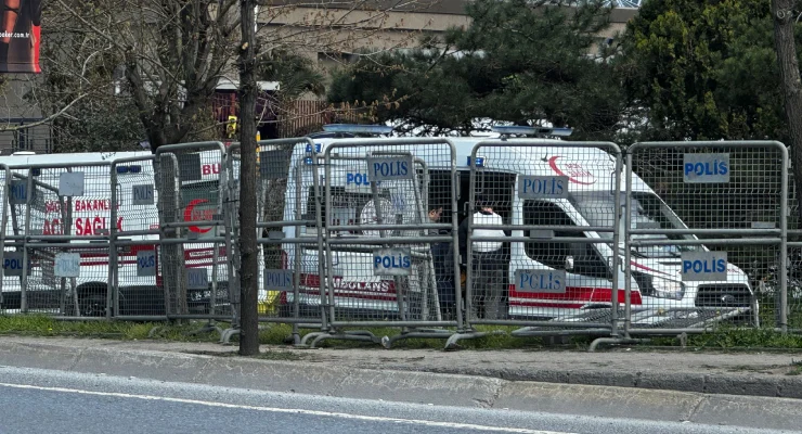 İstanbul Levent&rsquo;te İsrail Başkonsolosluğu &ouml;n&uuml;nde silahlı &ccedil;atışma: 1 saldırgan &ouml;ld&uuml;r&uuml;ld&uuml;, 2 yaralı