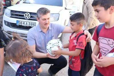 Kaymakam Serin, Çocukları Sevindirdi
