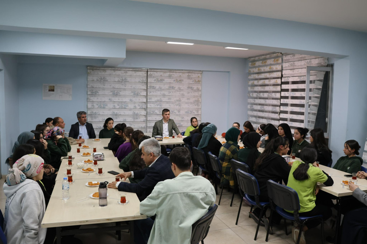 Kaymakam Serin, Öğrencilerle Buluştu