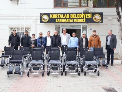 Kurtalan Belediyesi&rsquo;nden Engelli Bireylere Tekerlekli Sandalye Desteği