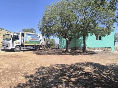 Kurtalan Belediyesi’nden Türbe Temizliği