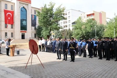 Kurtalan&rsquo;da 30 Ağustos Zafer Bayramı&rsquo;nın 104. Yıl D&ouml;n&uuml;m&uuml; T&ouml;renlerle Kutlandı