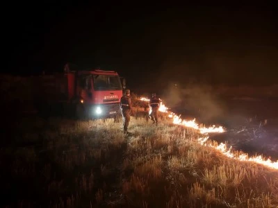 Kurtalan'da Anız Yangını Kontrol Altına Alındı