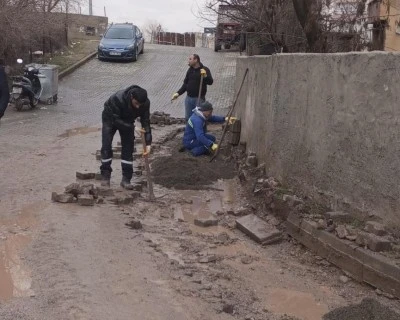 Kurtalan&rsquo;da Bakım Onarım &Ccedil;alışmalarını S&uuml;rd&uuml;r&uuml;yor