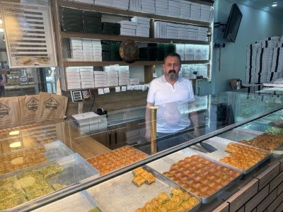 Kurtalan’da Bayram Öncesi Uygun Fiyatlı Tatlı Satışı