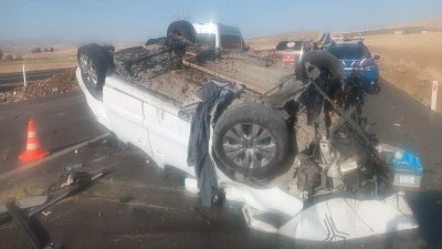 Kurtalan’da hafif ticari aracın devrilmesi sonucu 4’ü çocuk 9 kişi yaralandı