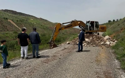 Kurtalan’da Heyelan Nedeniyle Köy Yolu Kapandı!