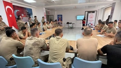 Kurtalan&rsquo;da jandarma personeline koruyucu aile eğitimi