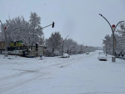 Kurtalan&rsquo;da Kar Yağışı Etkisini S&uuml;rd&uuml;r&uuml;yor