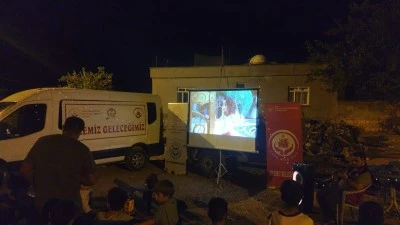 Kurtalan’da Köy Çocuklarına Sinema Keyfi