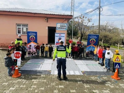 Kurtalan&rsquo;da &Ouml;ğrencilere Trafik Eğitimi