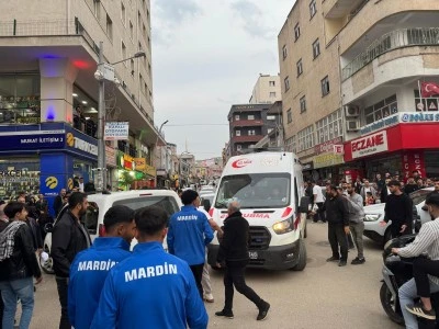 Kurtalan&rsquo;da otomobilin &ccedil;arptığı kişi yaralandı