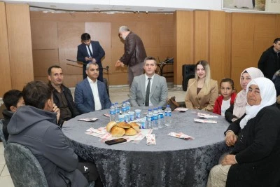 Kurtalan&rsquo;da Şehit Aileleri ve Gaziler Onuruna İftar Programı D&uuml;zenlendi