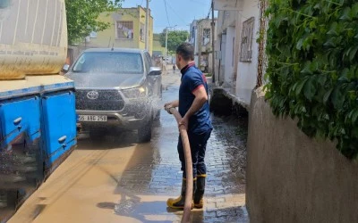 Kurtalan’da Su Tahliye ve Temizlik Çalışmaları Aralıksız Devam Ediyor