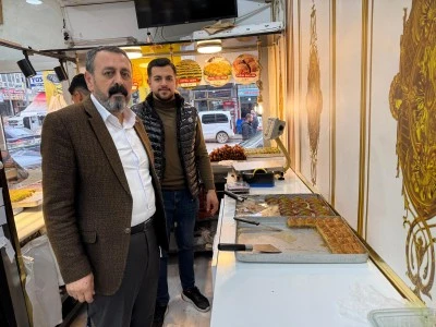Kurtalan&rsquo;da Tatlıda B&ouml;yle İndirim G&ouml;r&uuml;lmedi! Fiyatları D&uuml;ş&uuml;rd&uuml;k&ccedil;e D&uuml;ş&uuml;r&uuml;yor