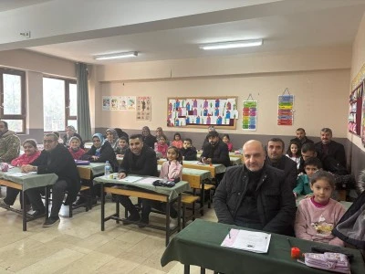 Kurtalan&rsquo;da Veliler ve &Ouml;ğrenciler Aynı Sınavda Ter D&ouml;kt&uuml;