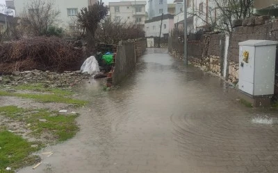 Kurtalan&rsquo;da Yağmur Suyu Sorunu Vatandaşları Mağdur Ediyor