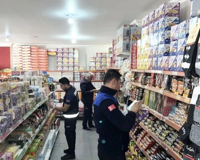 Kurtalan’da yapılan denetimlerde tarihi geçmiş ürünlere el konuldu