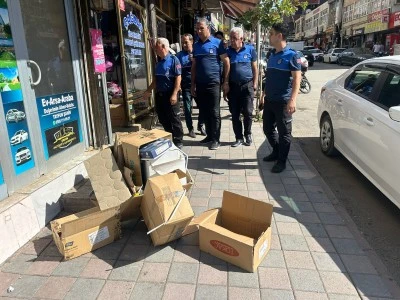 Kurtalan’da Zabıta’dan Kaldırım İşgallerine Sıkı Denetim