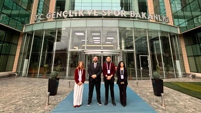 Kurtalan&rsquo;dan Başkent&rsquo;e Vizyon Yolculuğu: Gen&ccedil;lik Merkezi Eğitmenleri &ldquo;Gen&ccedil; 2030&rdquo; Lansmanında Yer Aldı