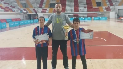 Kurtalan'dan T&uuml;rkiye şampiyonluğu &ccedil;ıktı
