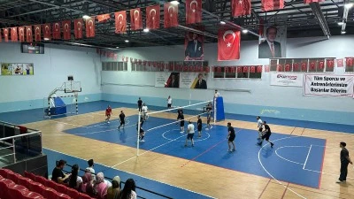 Kurtalan Devlet Hastanesi&rsquo;nde Voleybol Turnuvası Tamamlandı