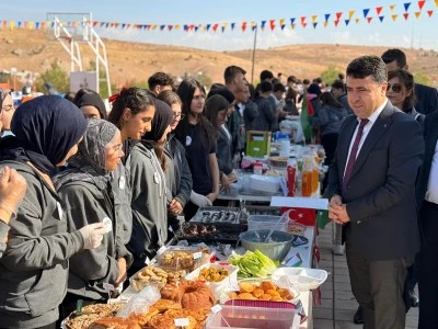 Kurtalan Fen Lisesi’nde Filistin’e Destek Kermesi Düzenlendi
