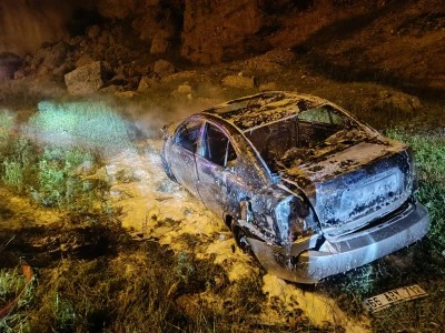 Kurtalan-Siirt yolunda seyir halindeki otomobil yandı