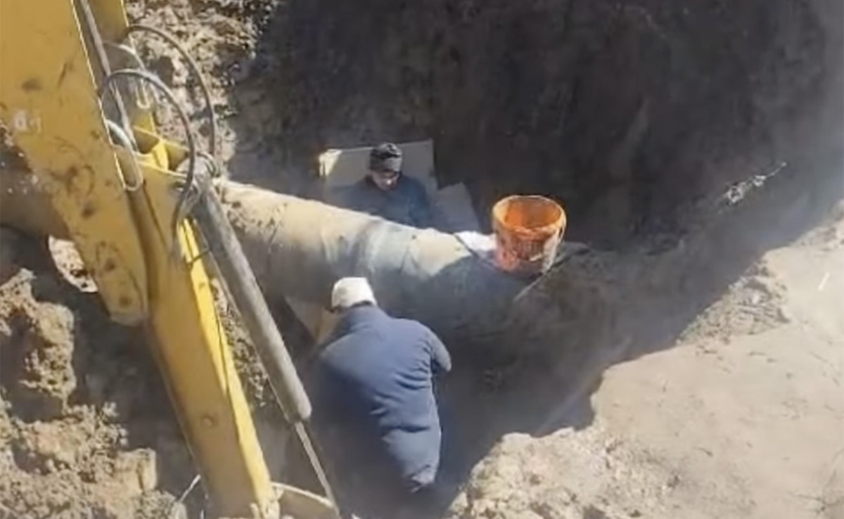 Kurtalan’da Arızalı Ana Su Hattındaki Onarım Çalışmaları Sürüyor