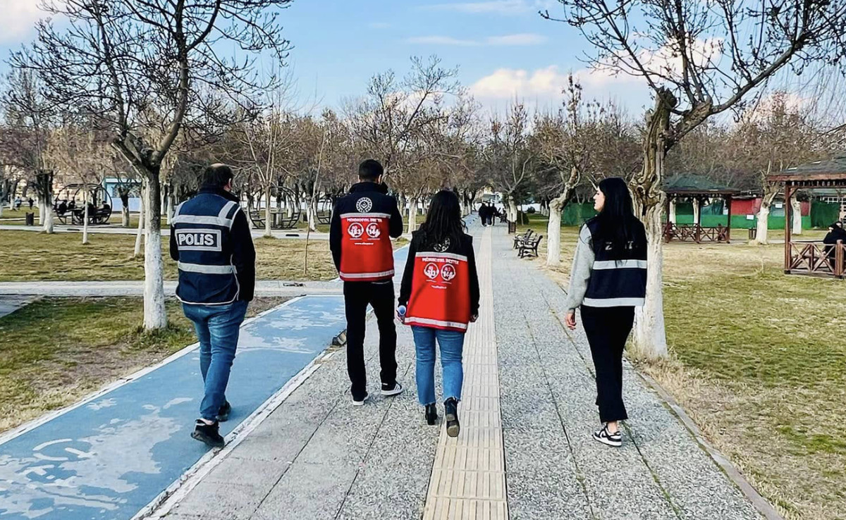 Kurtalan’da çocuk dilencilere yönelik çalışma