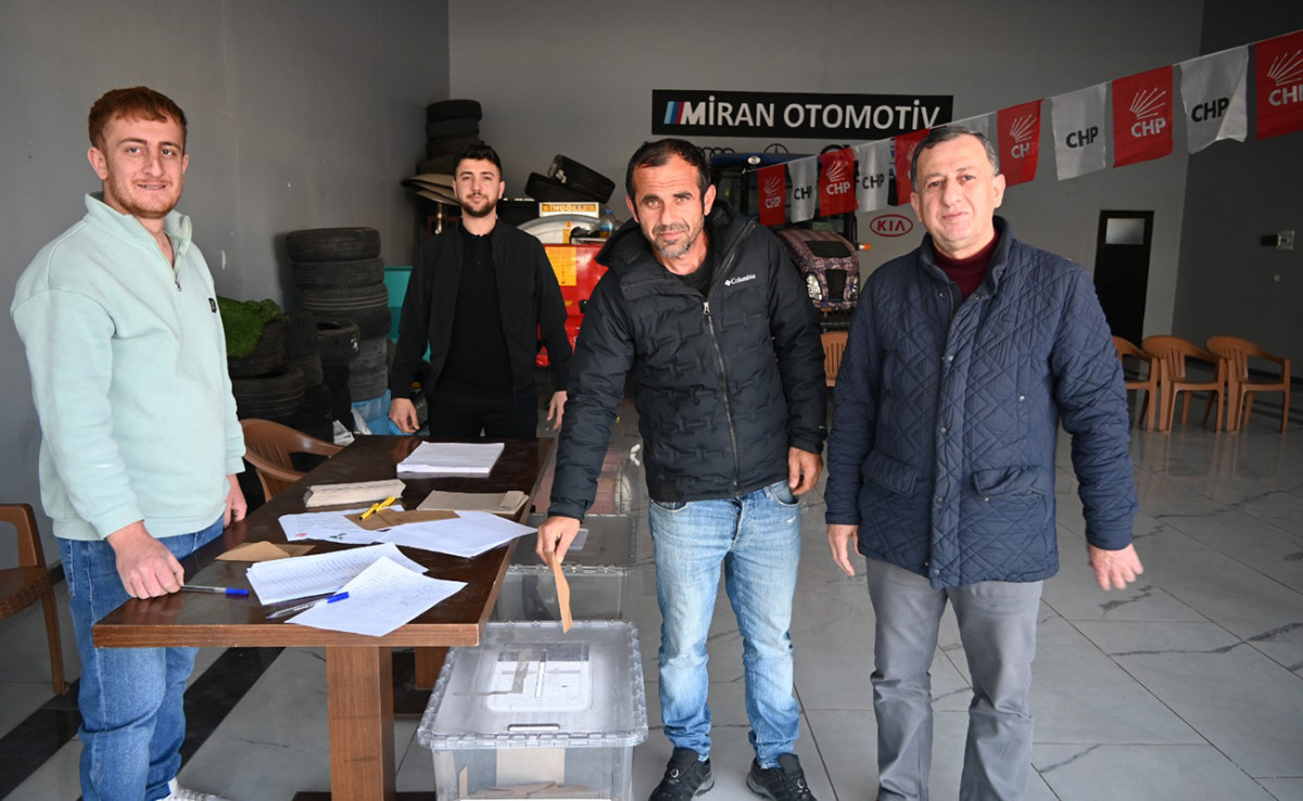 Kurtalan’da Oy Kullanma İşlemi Devam Ediyor