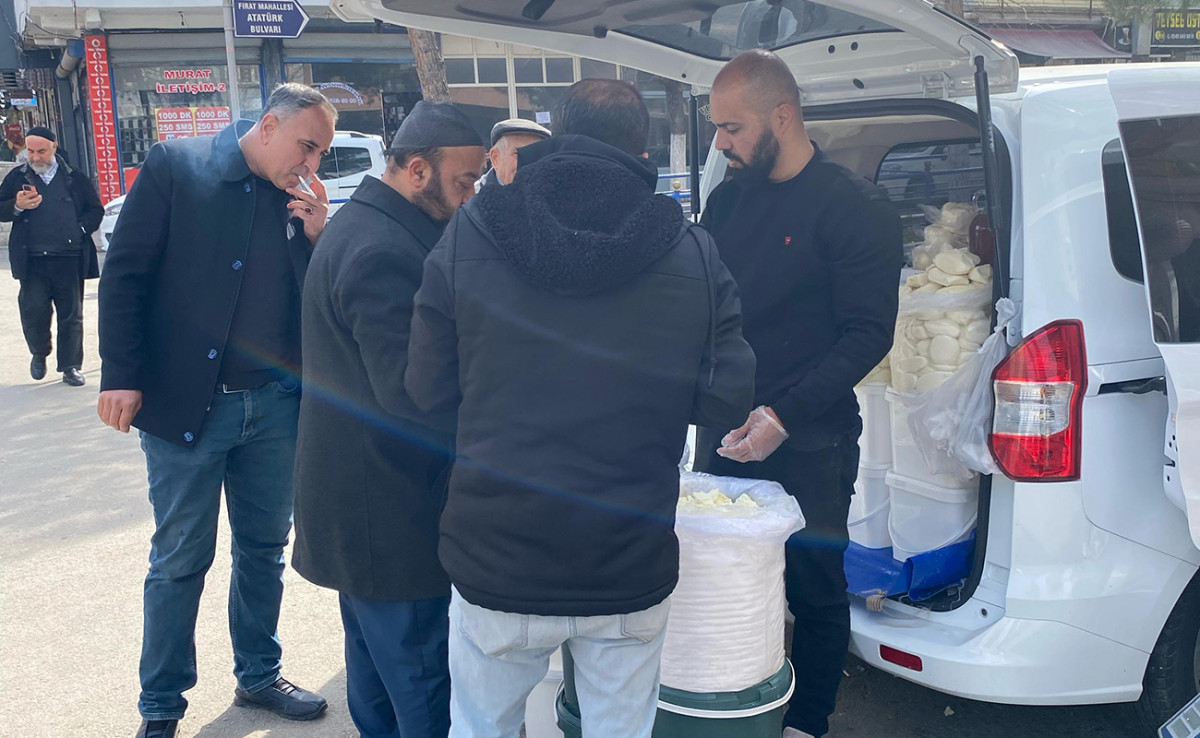 Kurtalan’da Ramazan Öncesi Çarşıda Hareketlilik Arttı