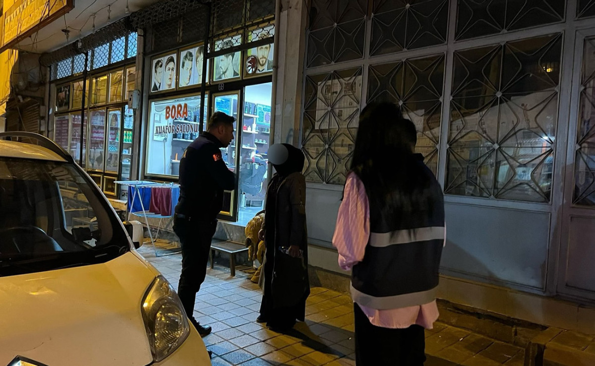 Kurtalan'da Vatandaşların Huzurunu Kaçırmışlardı! Zabıta Müdahale Etti