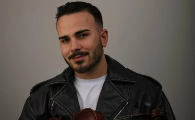 Kurtalanlı genç müzisyen, ilk şarkısını müzikseverlerle buluşturdu