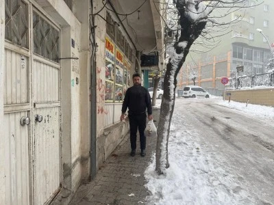 Kurtalanlı G&ouml;n&uuml;ll&uuml;den Sokak Hayvanlarına Şefkat Eli