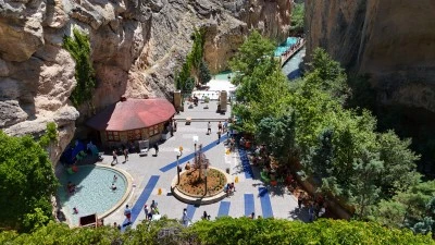 Malatya ve Şanlıurfa'da sıcak hava etkili oluyor