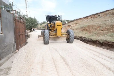 Mardin'de O Mahallelerde Yol Yapım Çalışması 