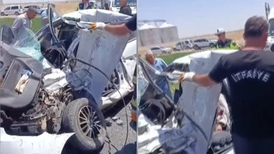 Siirt'in komşu ilinde otomobil ile beton mikserinin çarpıştığı kazada 2 kişi öldü, 1 kişi yaralandı