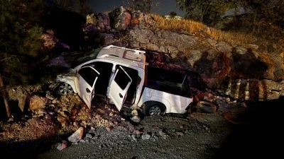 Mardin'de trafik kazasında pikapta sıkışan sürücü UMKE personelince kurtarıldı