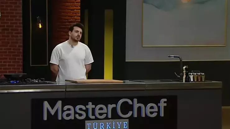 MasterChef Bilal kimdir, nereli ve kaç yaşında? Yedeklerden ana kadroya giren Bilal Salman ilk hafta elendi!