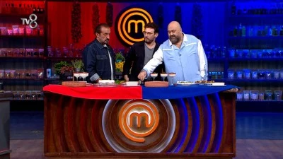 MasterChef &ouml;nl&uuml;ğ&uuml; kim aldı? 24 Aralık 2025 MasterChef dokunulmazlığı Kazanan Belli Oldu