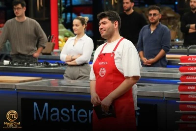 MasterChef Sergen Kimdir, Kaç Yaşında, Nereli? MasterChef Altın Kupa’nın Dikkat Çeken İsmi Sergen Özen’in Kariyer Yolculuğu