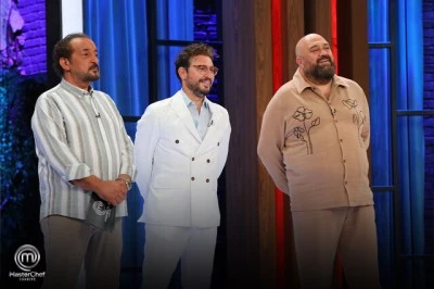 MasterChef'te son &ouml;nl&uuml;k sahibini buldu! MasterChef kim kazandı? 29 Aralık Pazartesi MasterChef altın &ouml;nl&uuml;ğ&uuml; kim aldı, kim elendi?