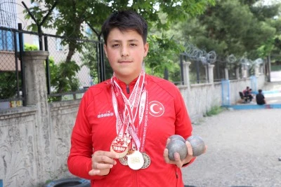 Siirtli Sporcu, Bocceyi Televizyonda Gördü 3 Yılda Türkiye Şampiyonu Oldu