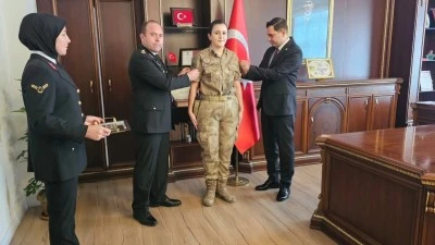 Pervari&rsquo;de Jandarma Personeline R&uuml;tbe Terfi T&ouml;reni D&uuml;zenlendi