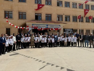Pervari&rsquo;de T&Uuml;BİTAK 4006 Bilim Fuarı D&uuml;zenlendi