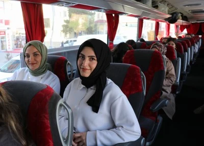 &quot;Terörsüz Türkiye&quot; sürecine destek veren 102 genç Ankara'ya uğurlandı