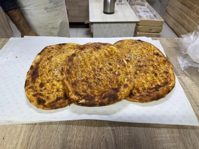 Ramazan&rsquo;ın Vazge&ccedil;ilmezi Yağlı Ekmek Bu Yıl da İlgi Odağı